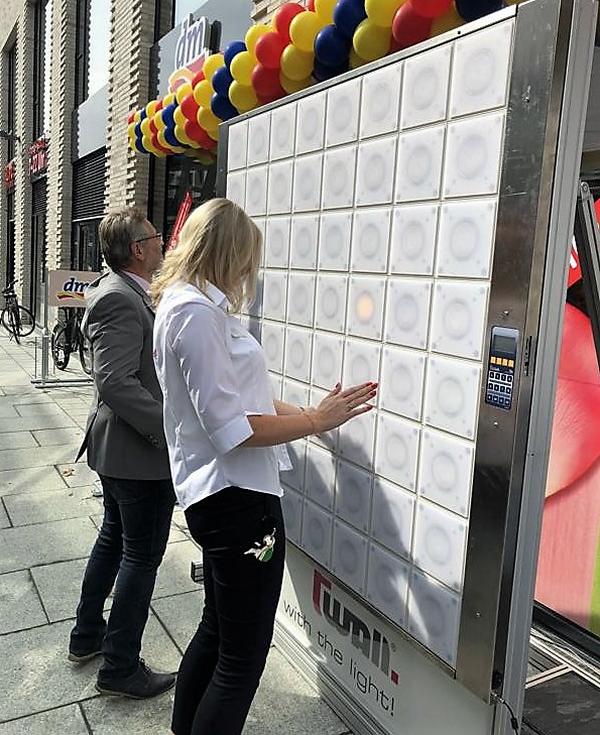 Spieleaktion-T-Wall