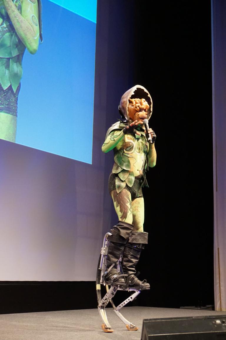 Bodypaint-StelzenModeration