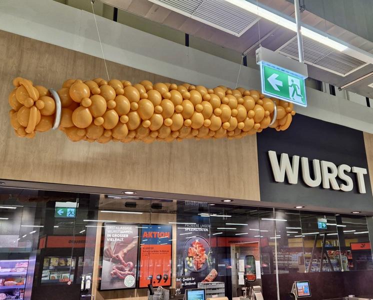 XXL-Ballon-Wurst