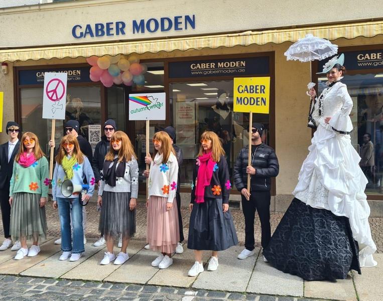 Modenshow&Stelze