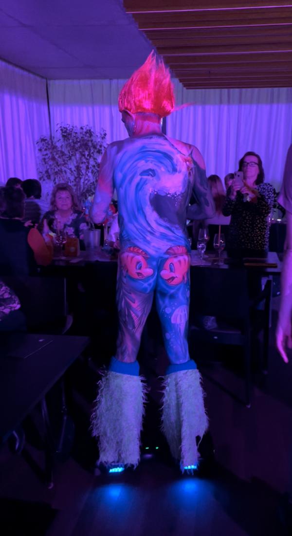 hoverboard+Bodypaint