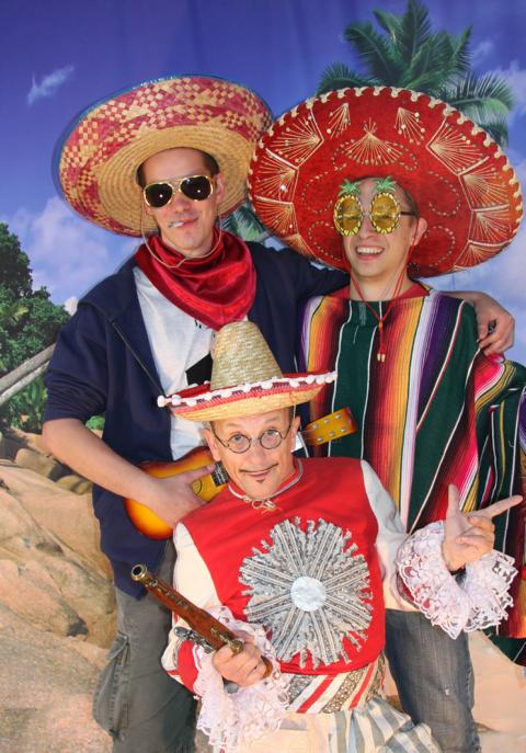 IMG