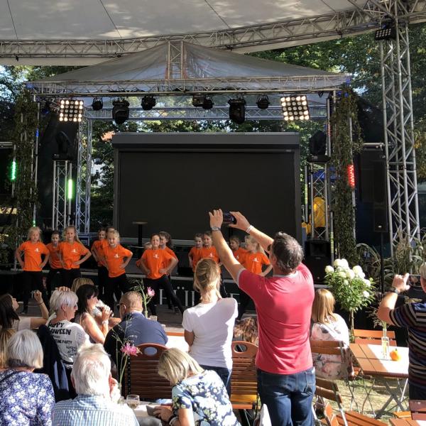 Weinfest-Bürgergarten-Doebeln
