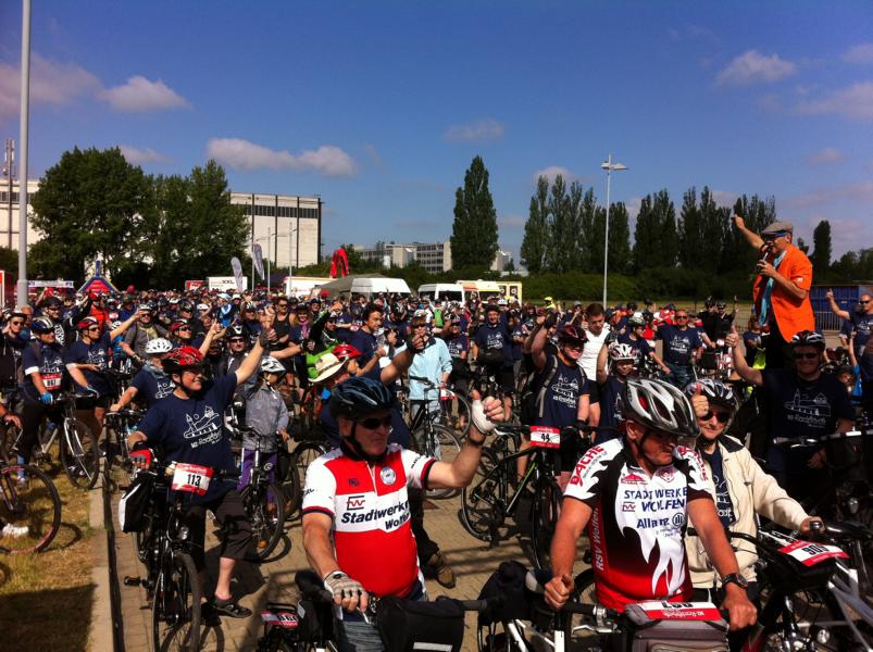 MZ-Radpartie-auf  Stelzen