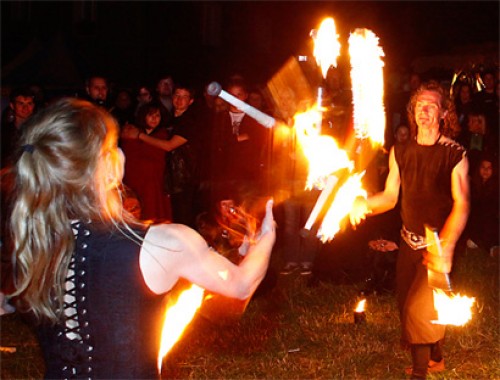 Feuerzirkus - Feuershow, Artistik, Gaukelei